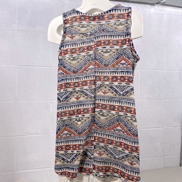 Aztec pattern tank top​​​​​​​​​​​​​​​​ - Picture 3 of 4